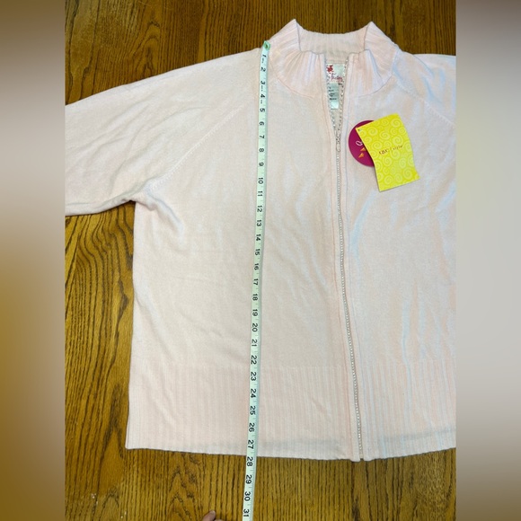 Quacker Factory Soft Pink Zip-Up Sweater - Picture 6 of 10